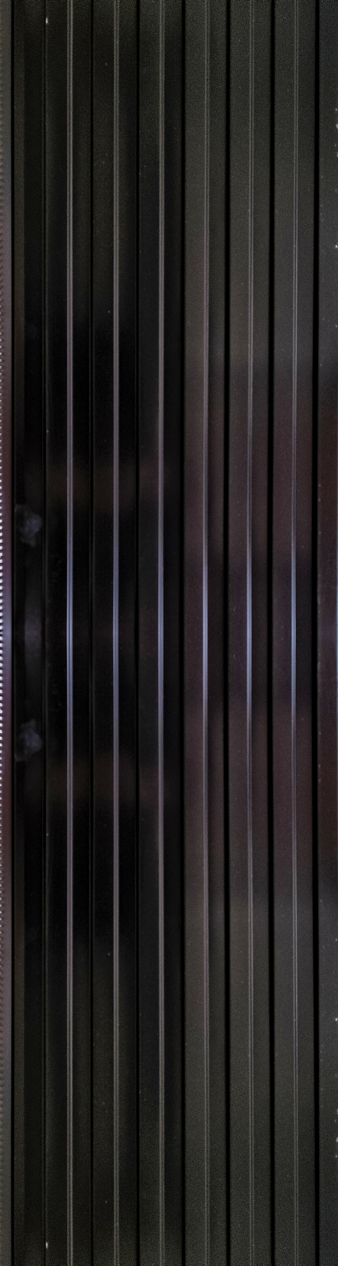 Metal Siding Negro maxi Siete Tablas COD-201009 / 3,80 x 0,38 mts. - Imagen 2
